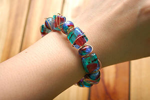 300px-Make-a-Wire-Wrapped-Beaded-Bracelet-Intro