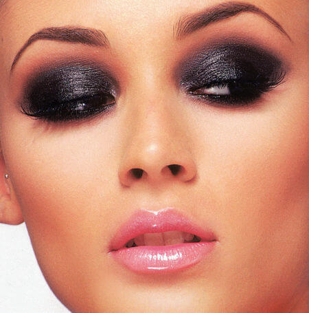 Valentines-Day-Makeup-Ideas-For-2012_1