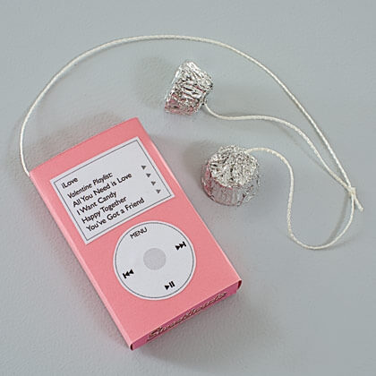rock-candy-pink-iphone-valentines-day-craft-photo-420-FF0209VALENA13